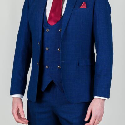 George-Royal-suit-1