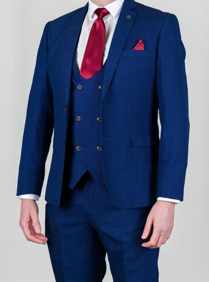 George-Royal-suit-1