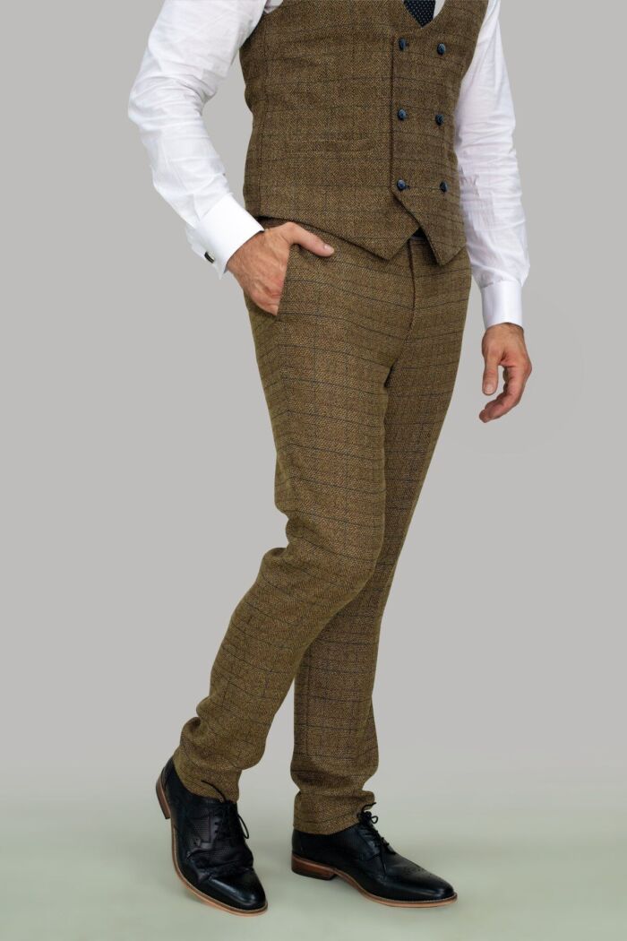 Ascari Brown Tweed Three Piece Suit - Image 3