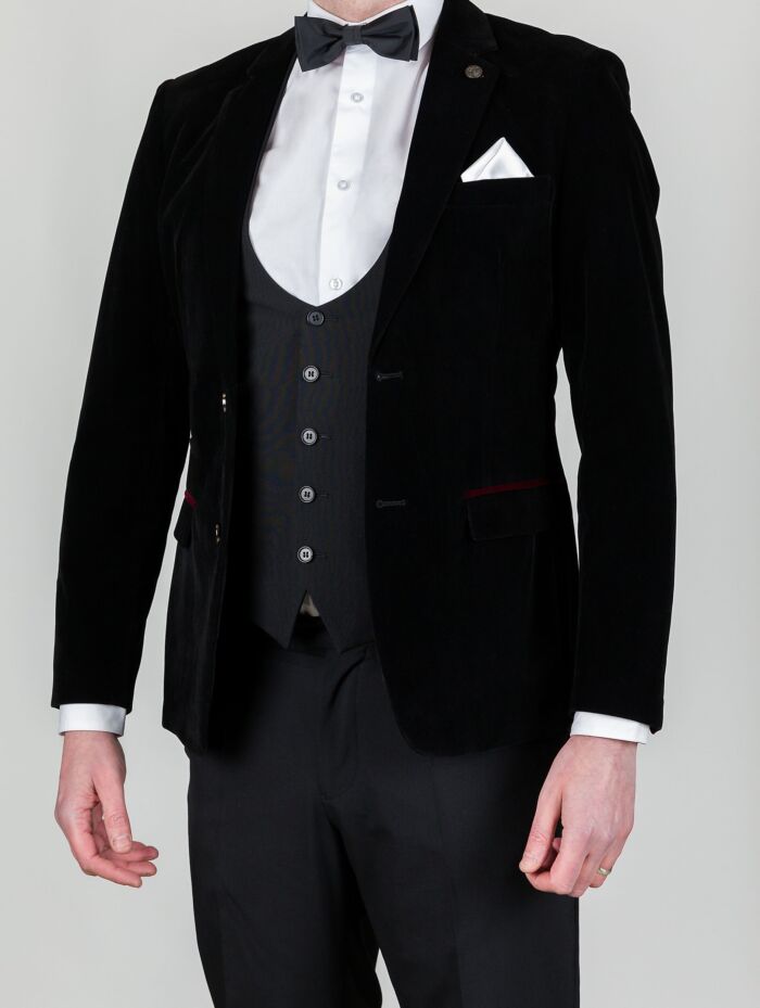 Black-velvet-tux