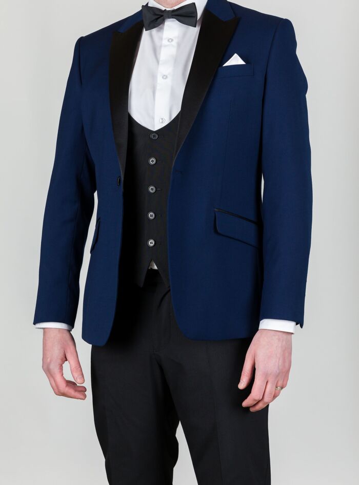 navy-velvet-tux